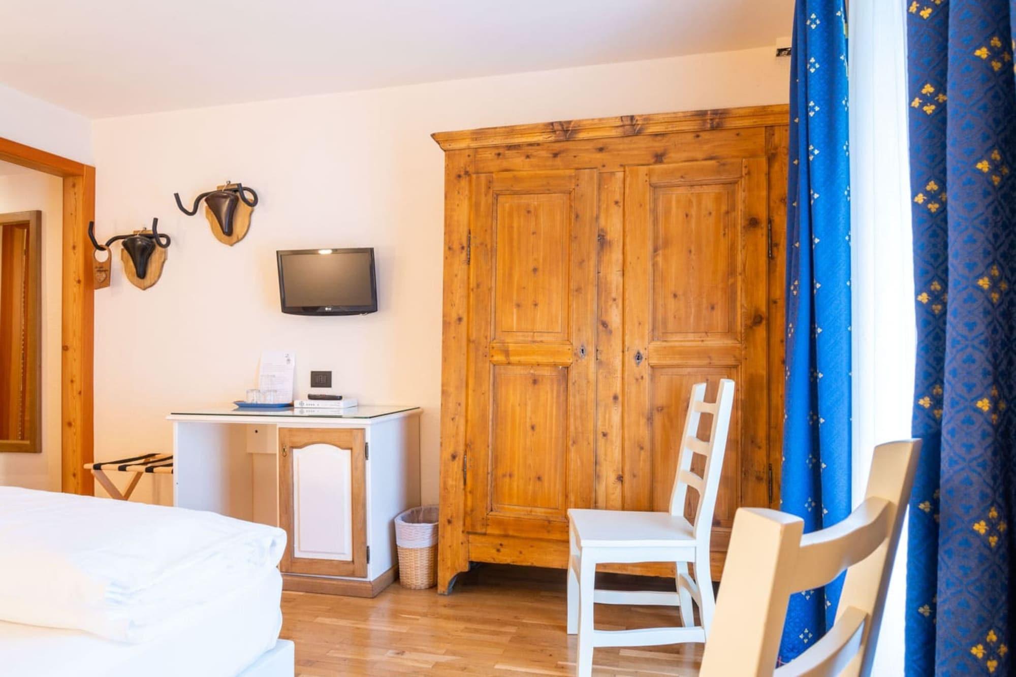 Hotel Berthod كورمايور المظهر الخارجي الصورة